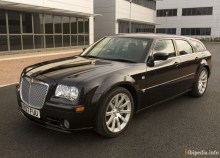 Тих. характеристики Chrysler 300c touring srt8 з 2006 року