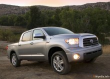 Ті. Характеристики Toyota Tundra CrewMax з 2006 року