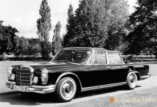 Onlar. Özellikler Mercedes Benz 600 Pullman-6 Kapı V100 1964 - 1981