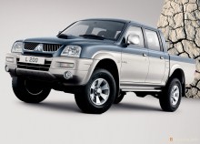 L200 ორმაგი სალონში 1995 - 2005