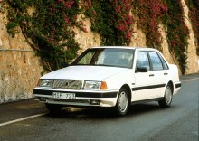 Ty. Charakteristika Volvo 460 1990 - 1993