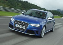 De där. Kännetecken för Audi RS4 Avant B8 sedan 2012