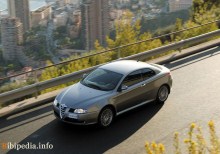 Onlar. 2004'ten beri Alfa Romeo GT'nin özellikleri