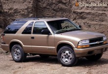Тех. характеристики Chevrolet Blazer 3 двери 1997 - 2005