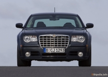 Chrysler 300C SRT8 2005 წლიდან