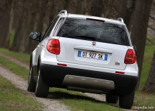 2006'dan beri Fiat Sedici