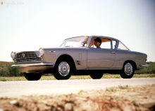 FIAT 2300 Coupé