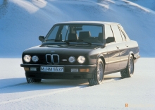 Bmw M5 e28 1985 - 1988