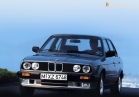 BMW 3 სერიის სედანი E30 1982 - 1992