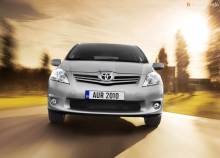 Toyota Auris 5 puertas desde 2010