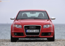 Audi Rs4 с 2005 года