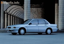 Mitsubishi Galant.
