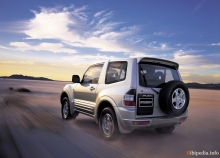 Mitsubishi Pajero (Montero, Shogun) SWB 2000 - 2003