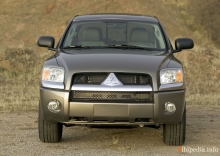 Mitsubishi Raider doble cabina.