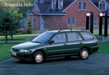 Mitsubishi Lancer Combi.