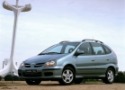 Nissan Almera Tino 2000 - 2003