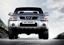 Nissan NP300.