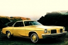 CUTLASS S 1975.