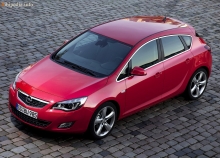 Opel Astra 5 дверей с 2009 года