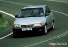 Opel Astra седан 1992 - 1994