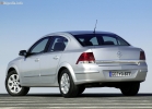 Opel Astra Sedan din 2007