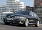 Audi S8 sedan 2006