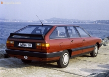 Audi 200.