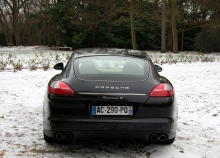 Porsche Panamera S.