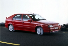 Renault 19 Sedan 1992 - 1995