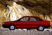 Renault 21.
