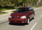Вагон станції Suzuki Forenza з 2004 року