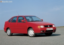 Volkswagen Polo Classic 1996 - 1998
