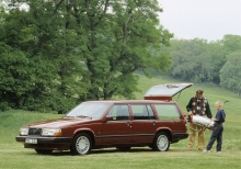 Volvo 940 Estate.