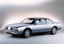Тех. характеристики Oldsmobile Delta 88 1987 - 1988