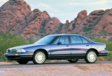 Oldsmobile Regency 1996 - 1998