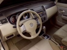 Nissan Versa 2006 - 2010