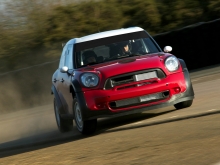 მინი Counstyman ჯონ Cooper მუშაობს 2012 წლიდან