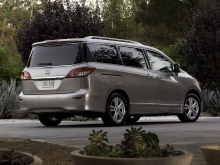 Nissan Quest 2011 წლიდან