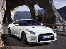 Nissan GT-R R35 Restyling 2011 წლიდან
