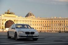 BMW 750i (F01) 2013 011 3487