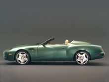Aston Martin AR1 2003 003