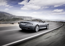 Aston Martin Virage Convertible 2011 004