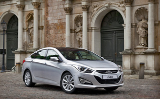 Hyundai i40.