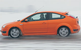 Ford Focus Sedan.