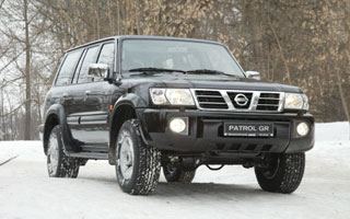 Nissan Patrol LWB.