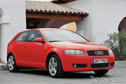 Audi A3.