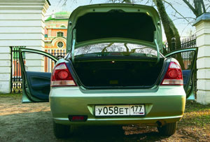 Nissan Almera (Pulsar) სედანი