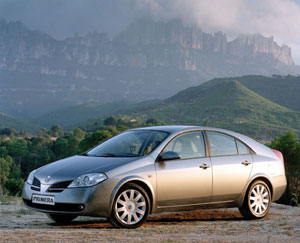 Nissan Primera სედანი
