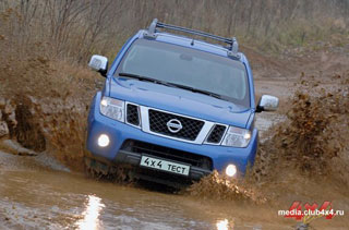 Nissan Navara.