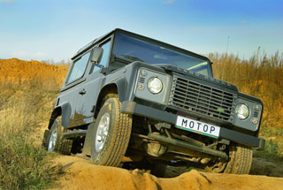 Land Rover Defender 110